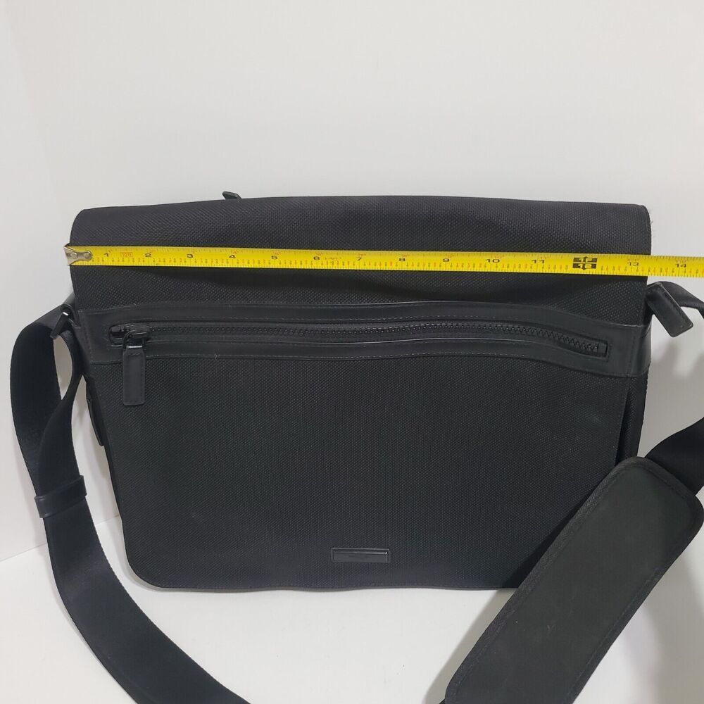 Michael Kors Parker Nylon Messenger Shoulder Bag Computer Crossbody travel 14x12 - Picture 13 of 13